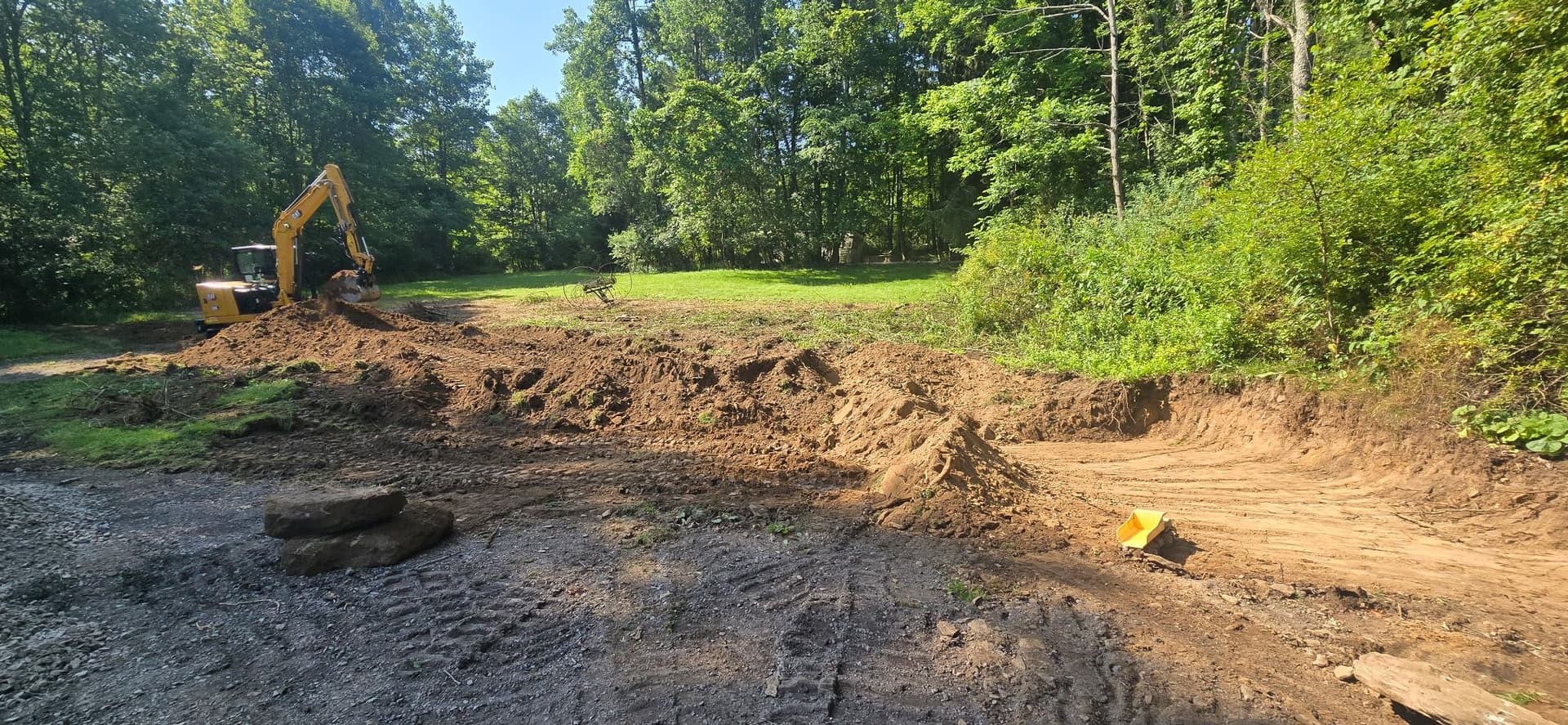 Gallery photos for Tree Removal, Stump Grinding, and Driveway Grading Done Right: Image #7