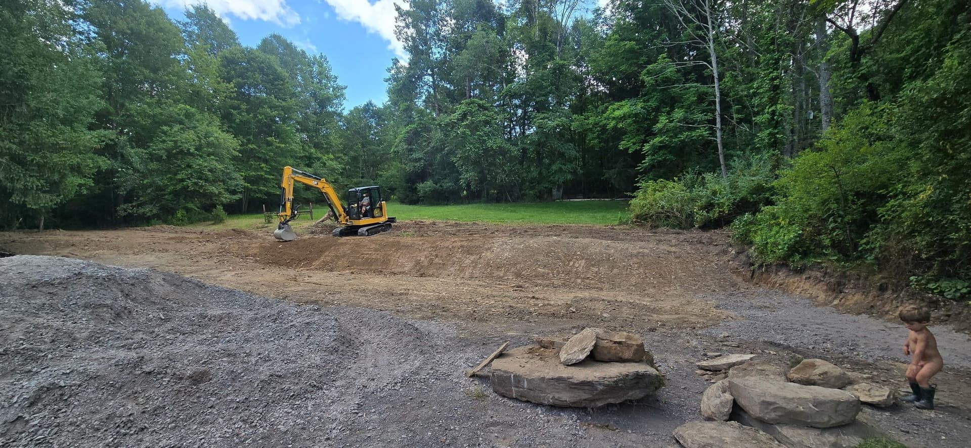 Gallery photos for Tree Removal, Stump Grinding, and Driveway Grading Done Right: Image #6